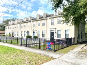 1219 W CYPRESS STREET